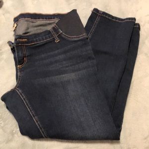 Side Panel Maternity Capris